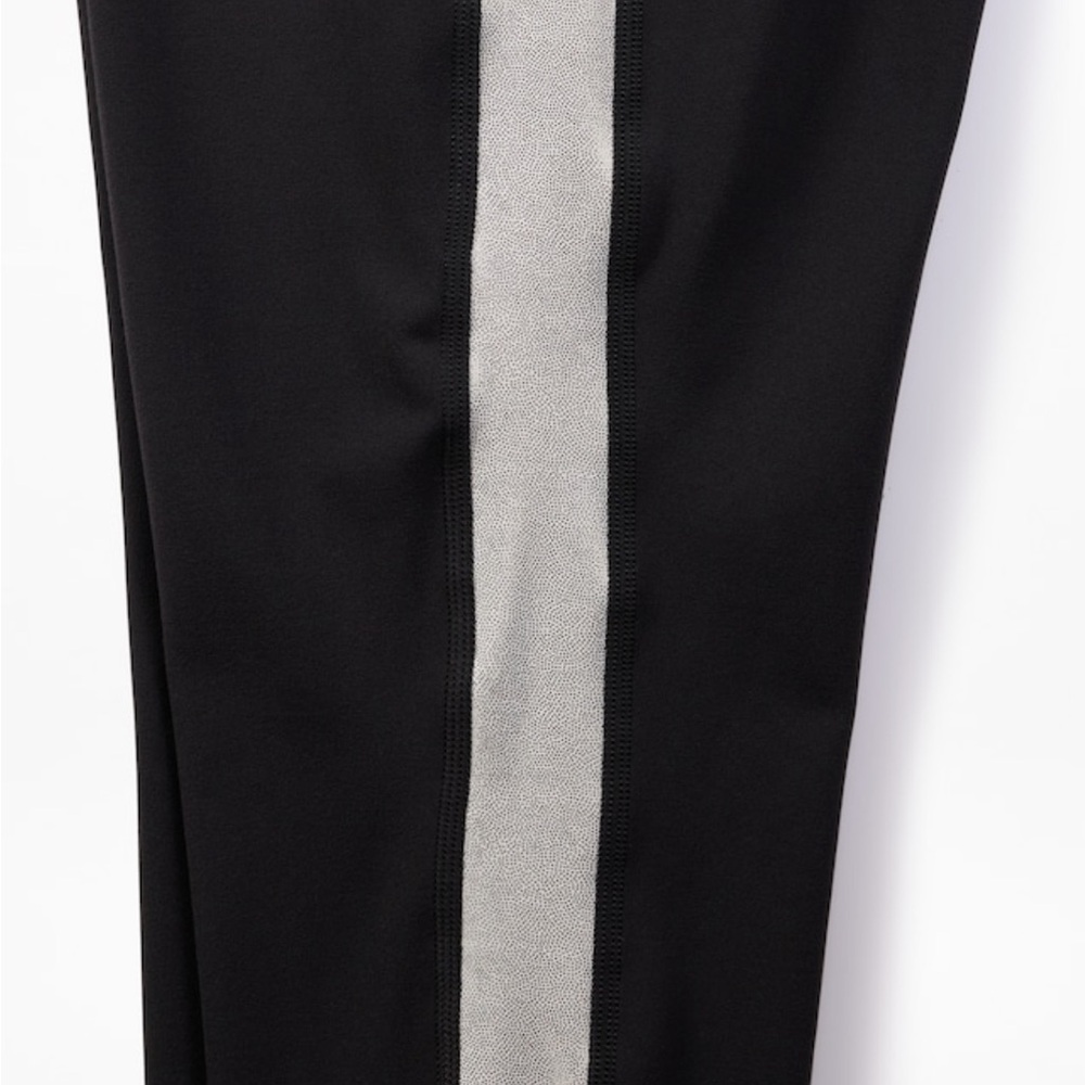 Elation Ultra High Rise Shine Sport Stripe 7/8 legging - Picture 4 of 5